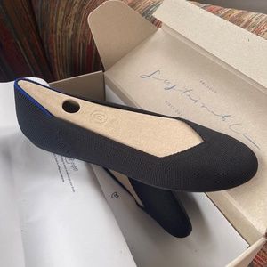 Rothy’s Flat black size 9